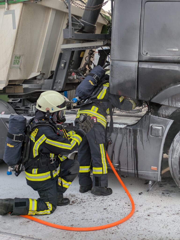 B2.03 LKW-Brand