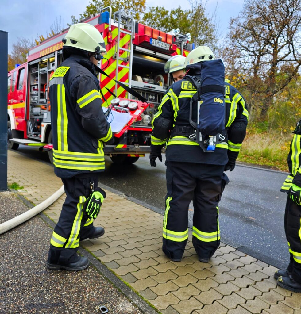 B2.01 Rauchentwicklung in/aus Gebäude unklar